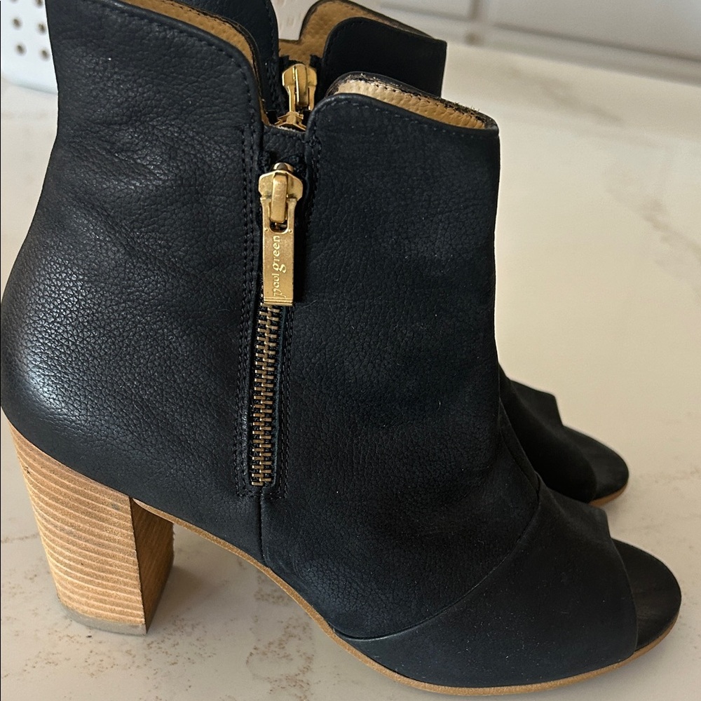 Paul Green Black Peep-Toe Ankle Boots in SZ 5-1/2